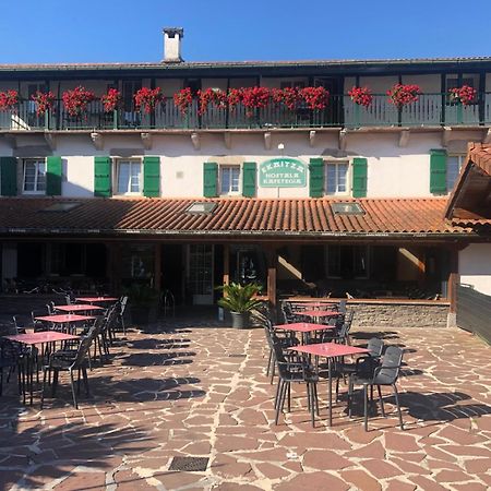 Hostal Ekaitza Hotel Lesaka Exterior photo