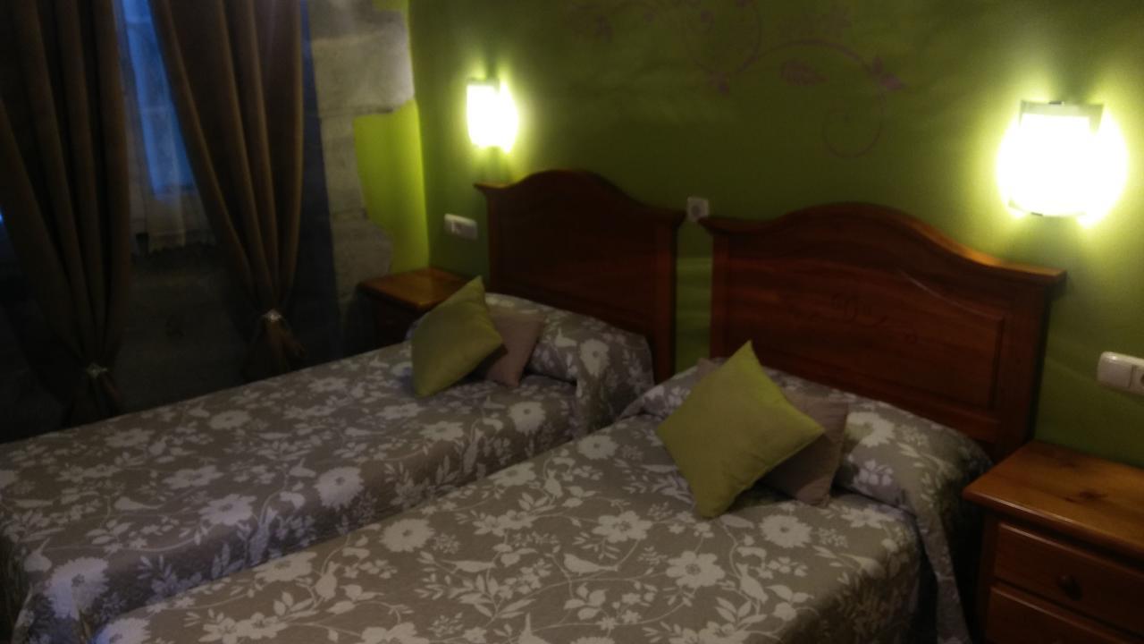 Hostal Ekaitza Hotel Lesaka Room photo